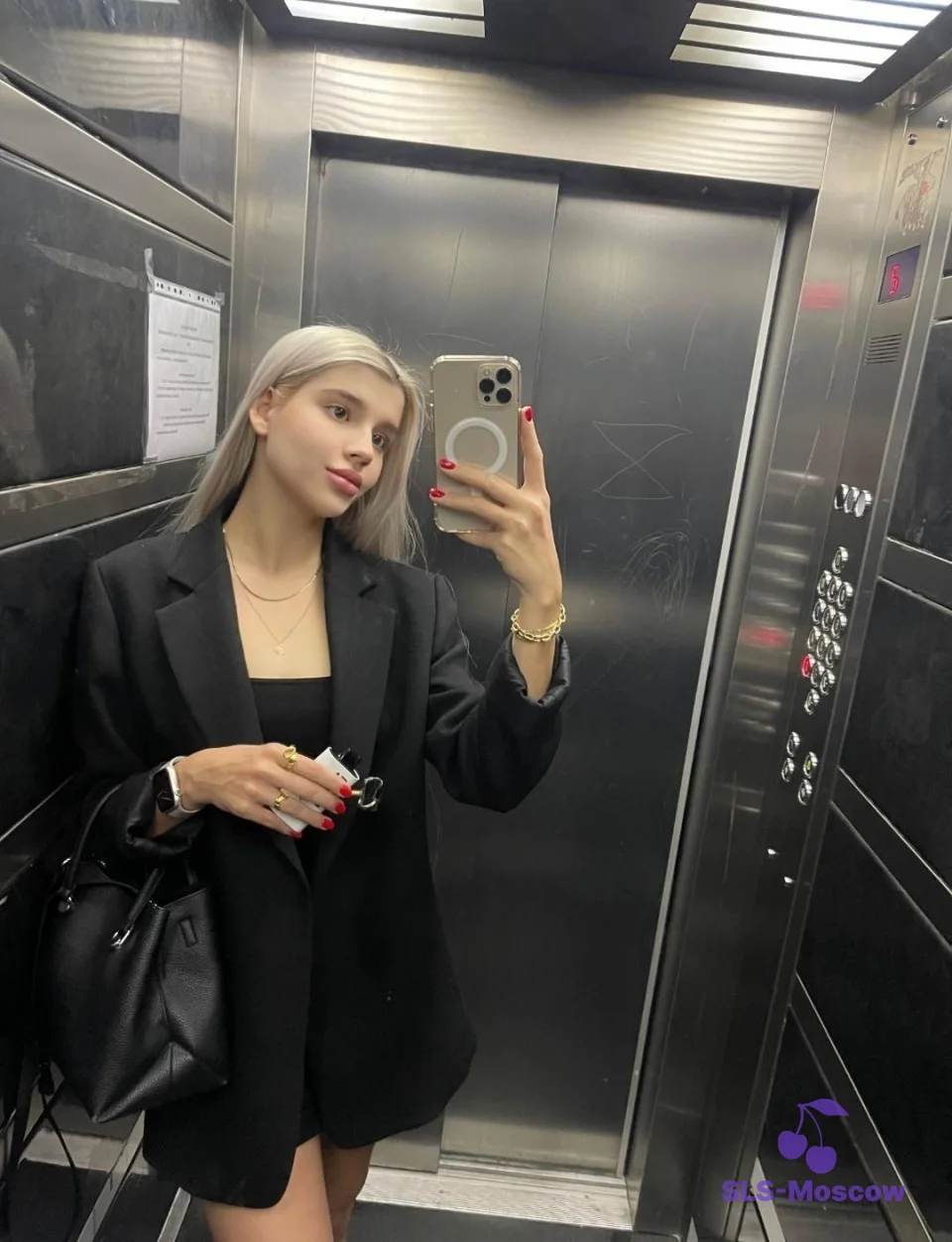 Галерея: эскорт-модель Лика, фото 6, 25 лет, Москва, Отрадное, стройная, блондинка, 176 см