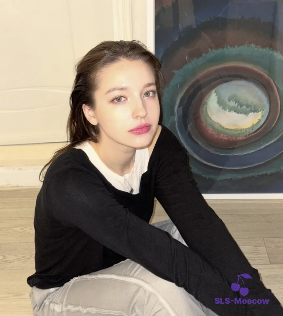 Галерея: эскорт-модель Дарина, фото 3, 27 лет, Москва, Лианозово, стройная, черные волосы, 170 см