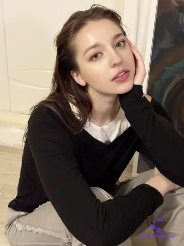 Эскорт-модель Дарина на фото анкеты: 27 лет, Москва, Лианозово, стройная, черные волосы, 170 см, снимок 4