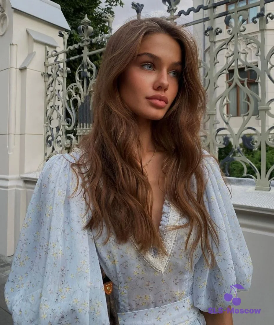 Эскорт-модель Лукерия на фото анкеты: 21 год, Москва, Арбат, стройная, шатенка, 170 см, снимок 5