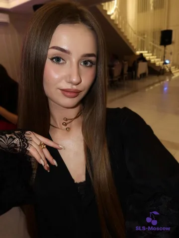 Галерея: эскорт-модель Жанна, фото 2, 20 лет, Москва, Обручевский, стройная, шатенка, 170 см