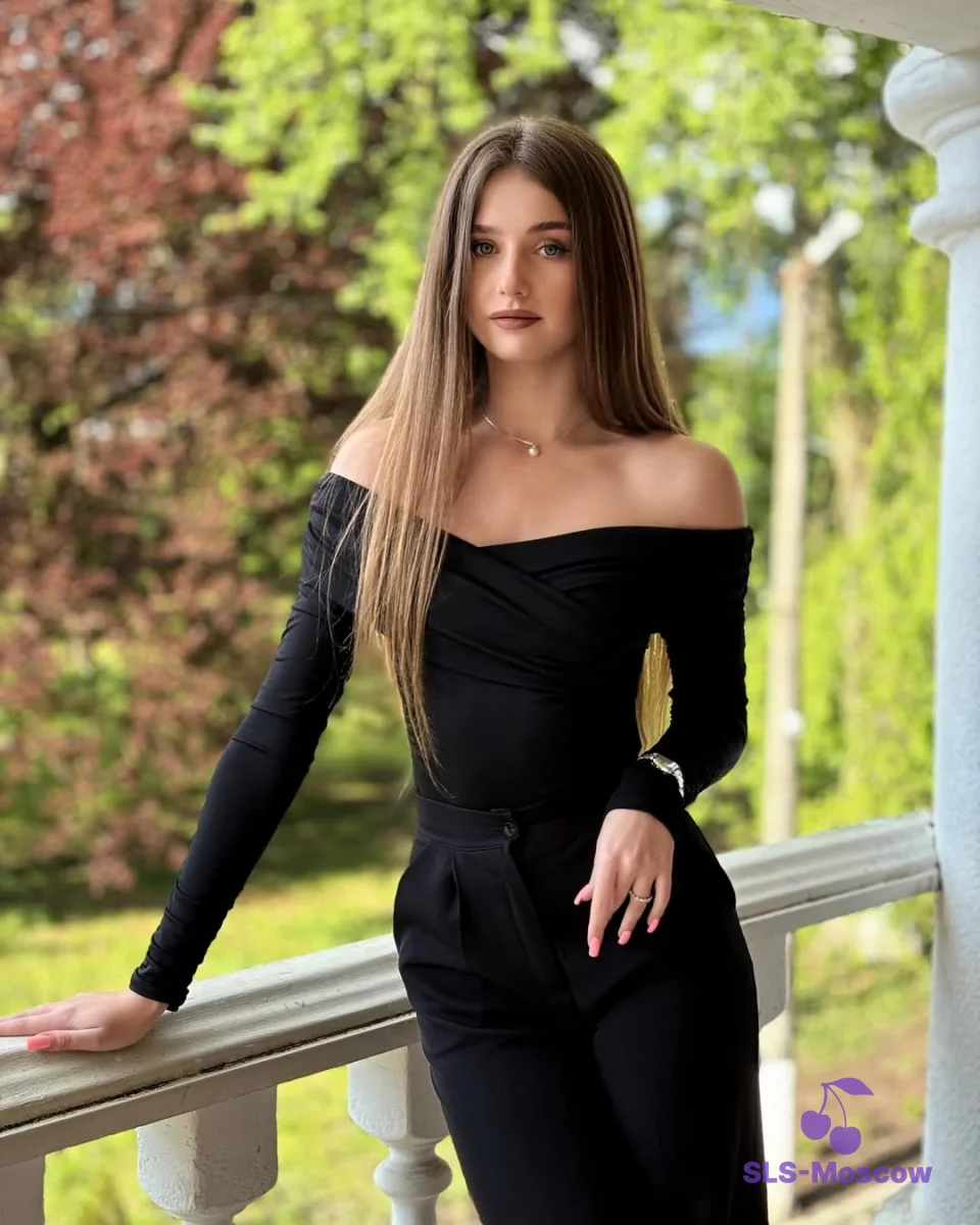 Галерея: эскорт-модель Жанна, фото 6, 20 лет, Москва, Обручевский, стройная, шатенка, 170 см