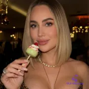 Фото анкеты: эскорт-модель Мия: 30 лет, Москва, Мещанский, стройная, шатенка, 170 см, снимок 1