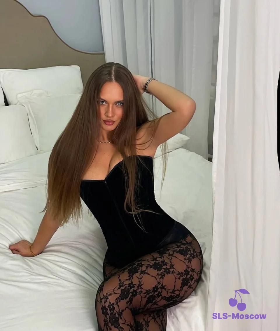 Галерея: эскорт-модель Лия, фото 3, 25 лет, Москва, Раменки, стройная, блондинка, 168 см